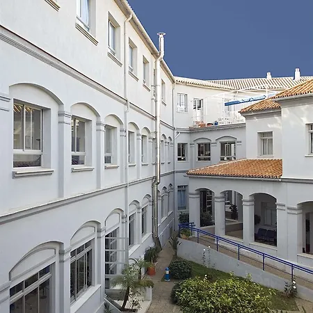 Inturjoven Hostel *
