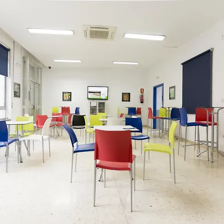 Albergue Inturjoven *